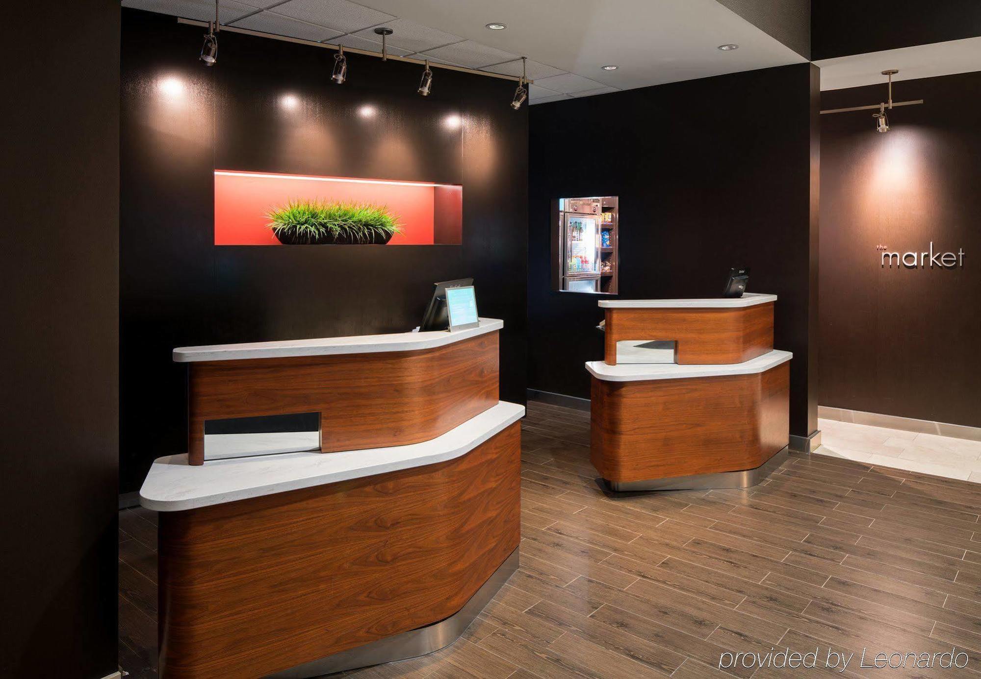 Courtyard By Marriott Seattle Federal Way Hotel Екстериор снимка